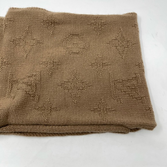 Louis Vuitton Cashmere Scarf!